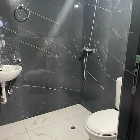 בית הארחה Vila Guest Hause *